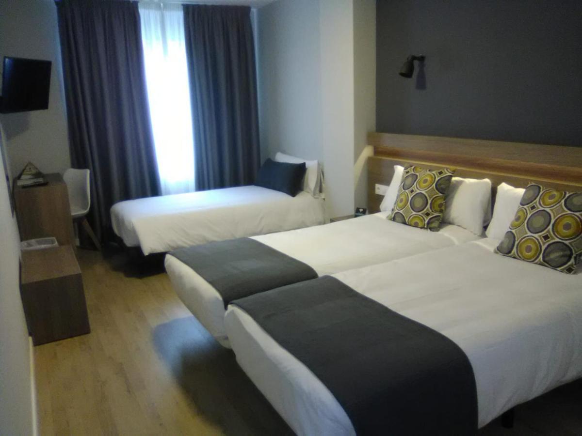 Hotel Alda Estacion Comarca de Pontevedra Buitenkant foto